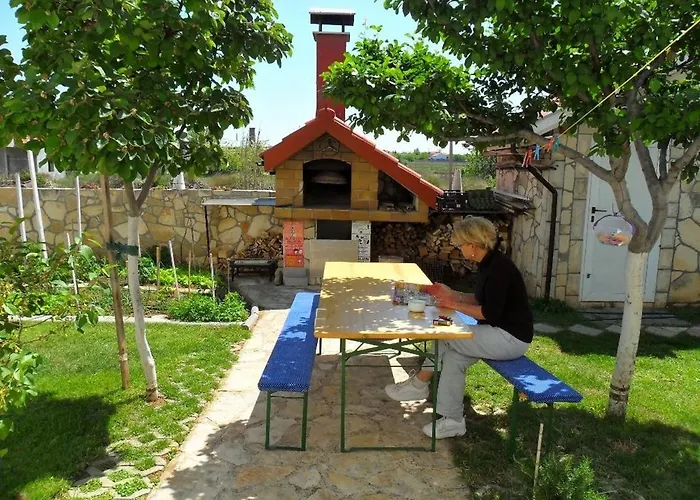 Apartman With A Parking Space Nin, Zadar - 14460 Nin