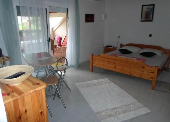 Apartman With A Parking Space Nin, Zadar - 14460 *